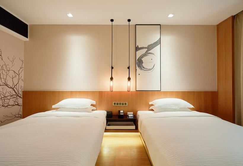 Отель Fairfield By Marriott Ningbo Yinzhou