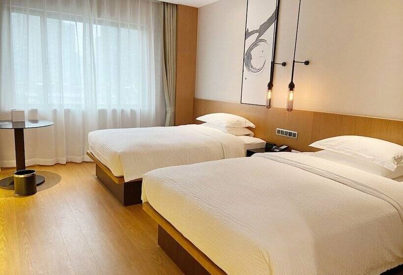 Отель Fairfield By Marriott Ningbo Yinzhou