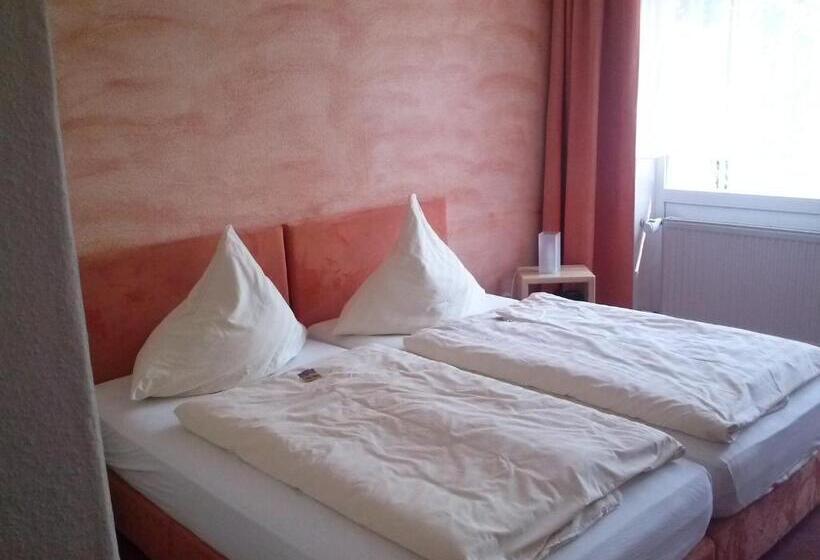 Отель Garni Am Bowenberg