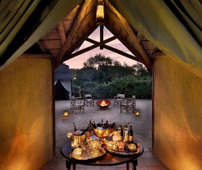 هتل Gorah Elephant Camp