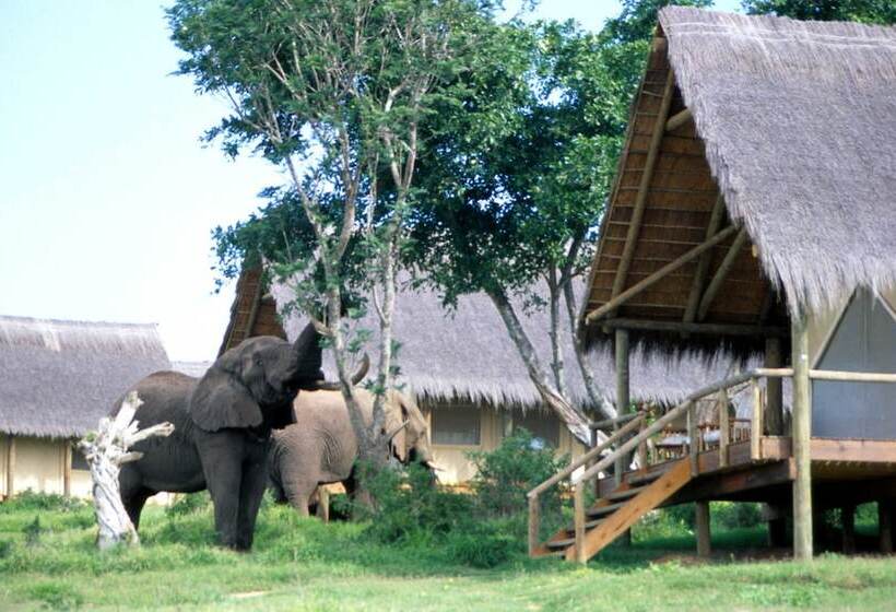 هتل Gorah Elephant Camp