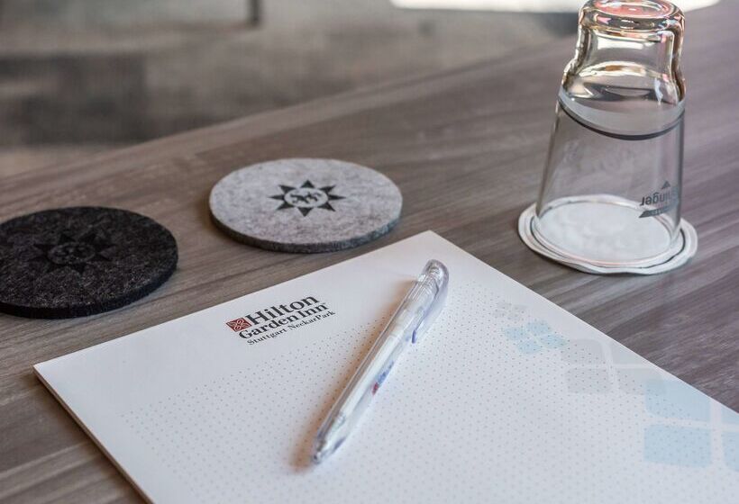 هتل Hilton Garden Inn Stuttgart Neckarpark