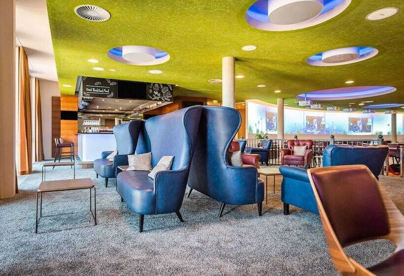 هتل Hilton Garden Inn Stuttgart Neckarpark