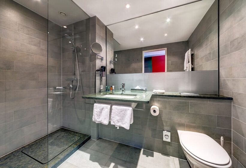 酒店 Hilton Garden Inn Stuttgart Neckarpark