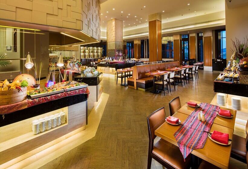 בית מלון כפרי Hilton Sanya Yalong Bay Resort & Spa