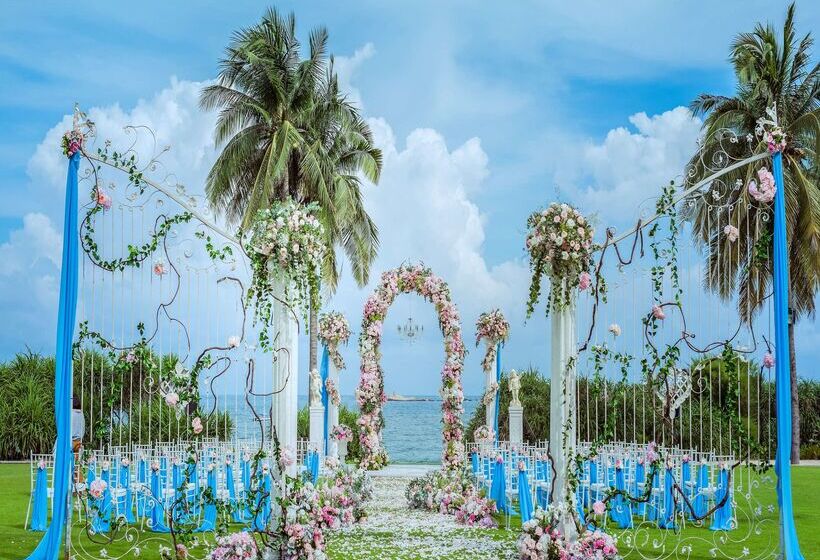 בית מלון כפרי Hilton Sanya Yalong Bay Resort & Spa