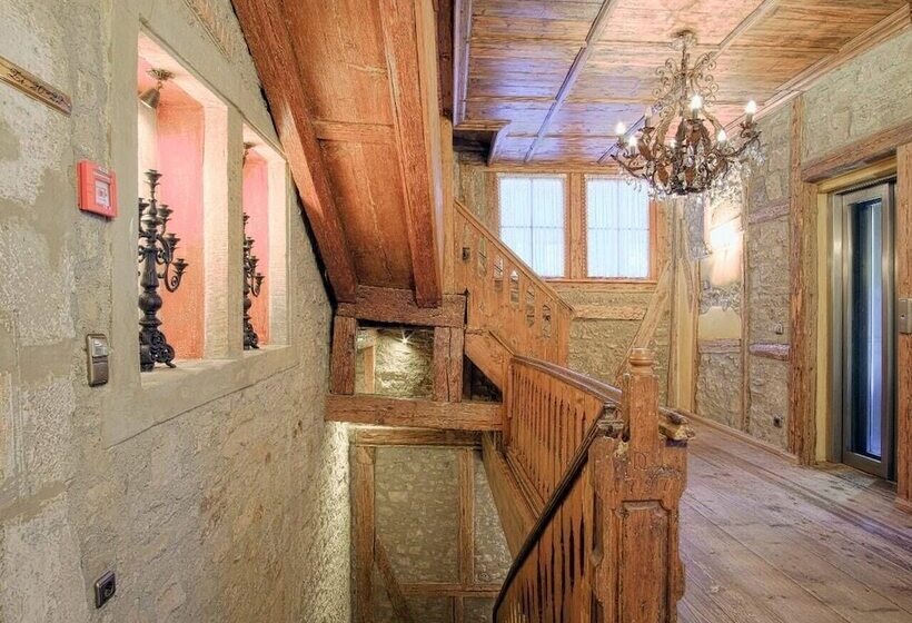 Historik Hotel Gotisches Haus Garni