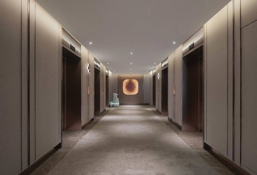 호텔 Holiday Inn Shanghai Huaxia By Ihg