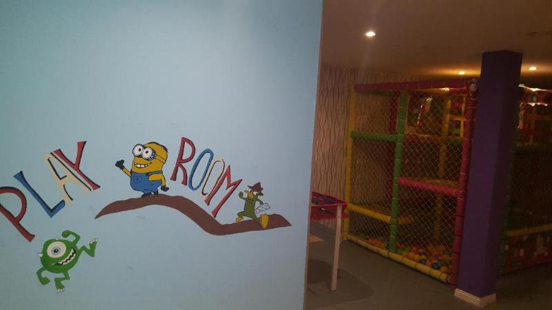 酒店 Howard Johnson By Wyndham San Pedro