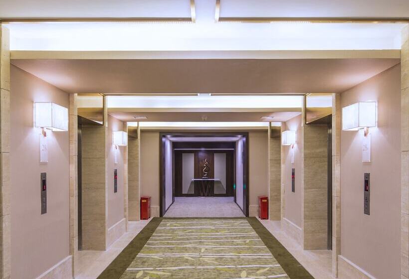 Hotel Howard Johnson Pearl Plaza Wuhan