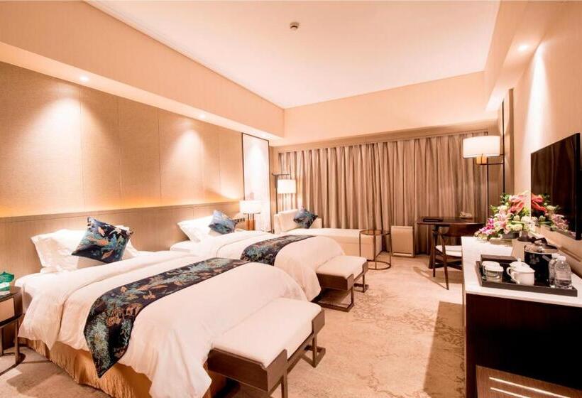 Otel Jin Jiang Pine City