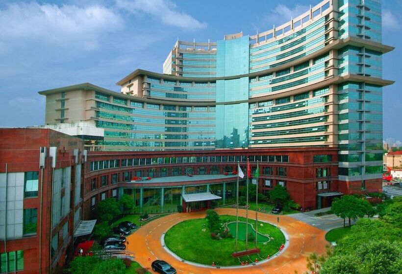 Otel Jin Jiang Pine City