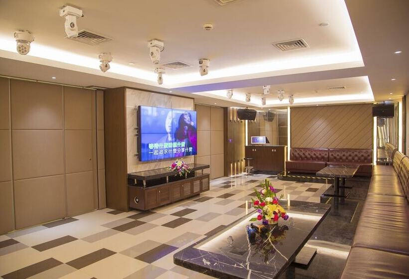 Otel Jin Jiang Pine City