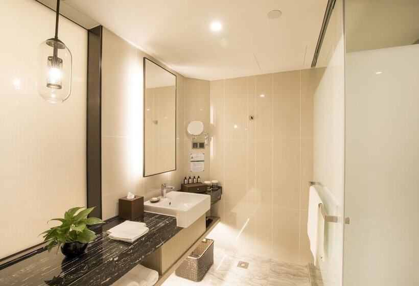 Otel Jin Jiang Pine City