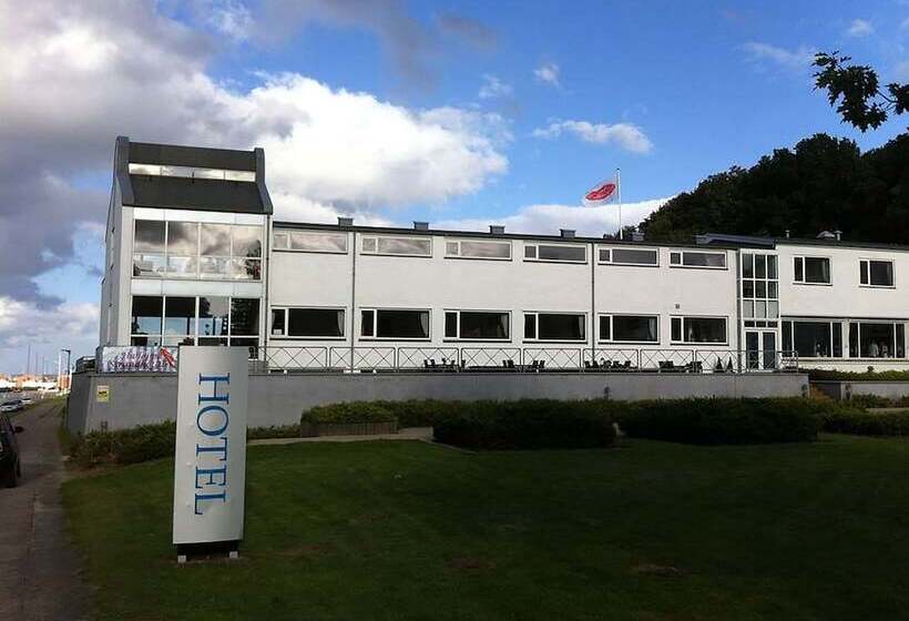 בית מלון כפרי Juelsminde Strand