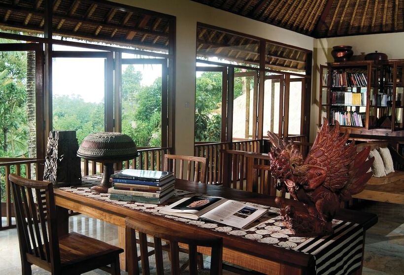 فندق Komaneka At Tanggayuda Ubud