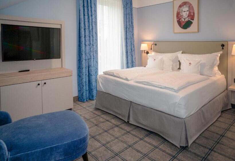 هتل Konig Ludwig Ii