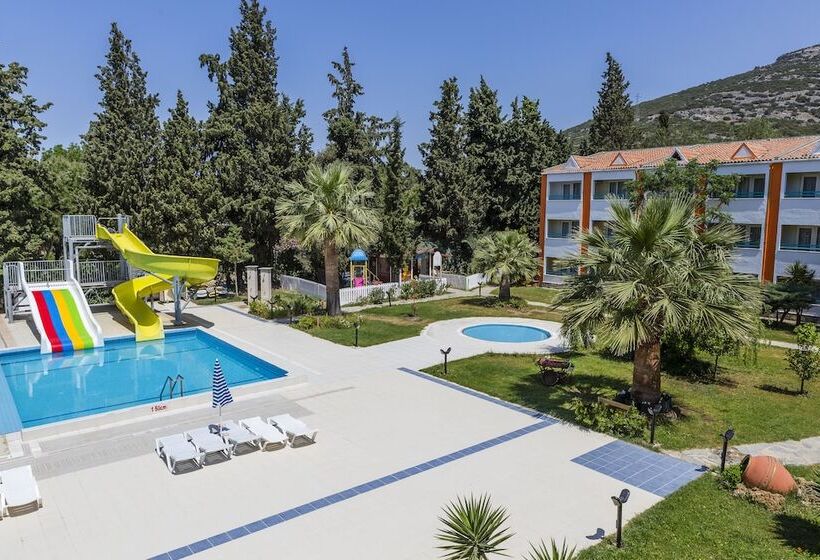 Отель La Santa Maria