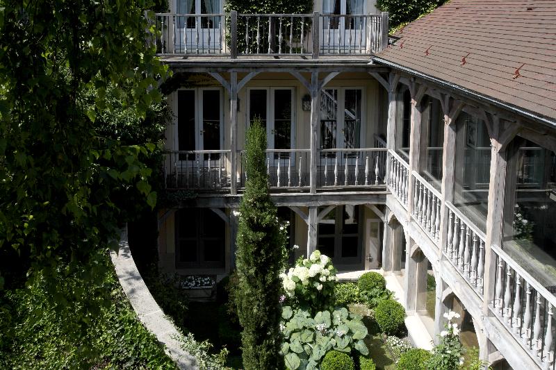 בית מלון כפרי Les Etangs De Corot