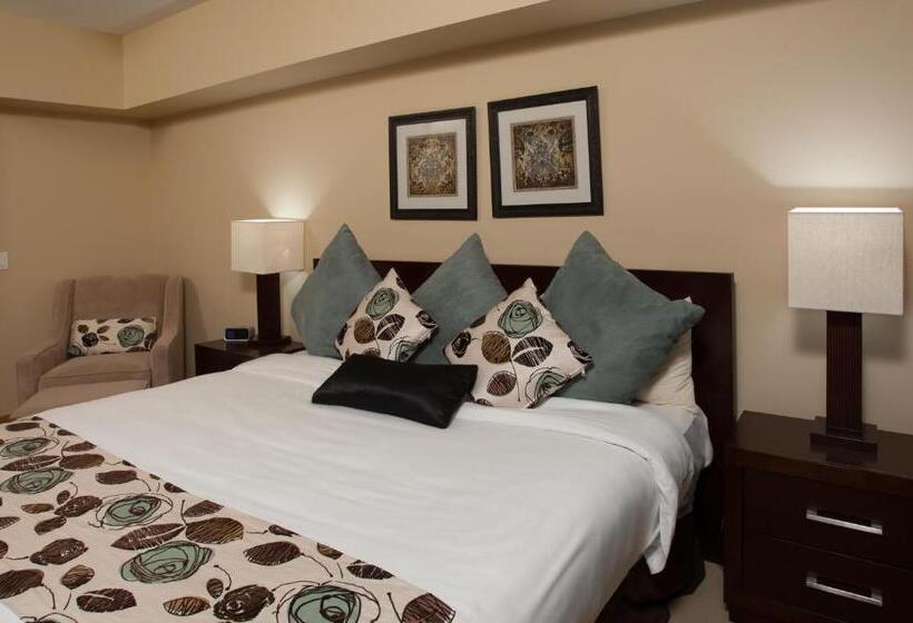 בית מלון כפרי Lodges At Canmore