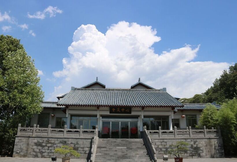 בית מלון כפרי Luoyang Dongshan