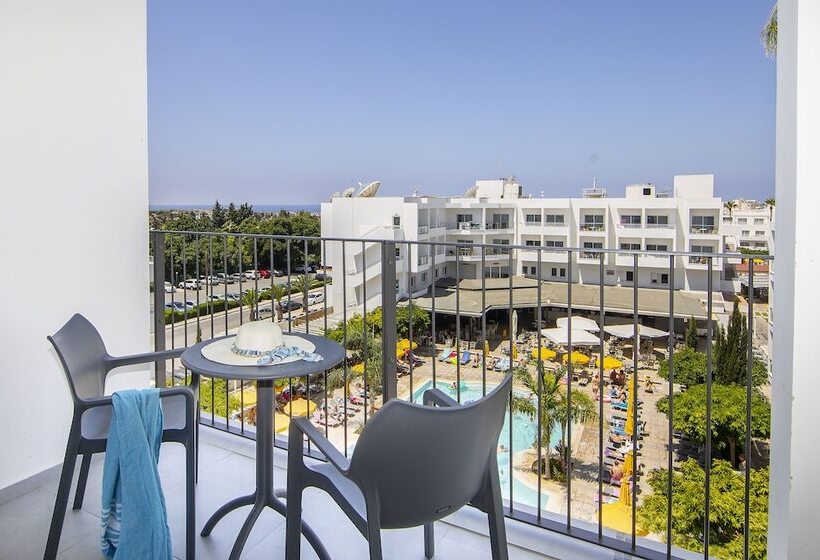 Mayfair Hotel