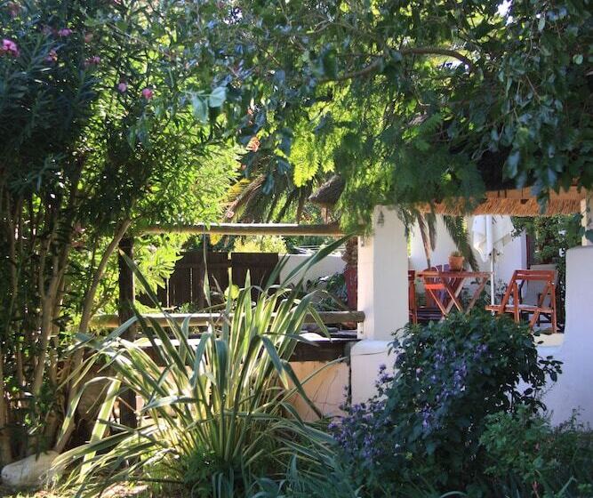 فندق Mimosa Lodge