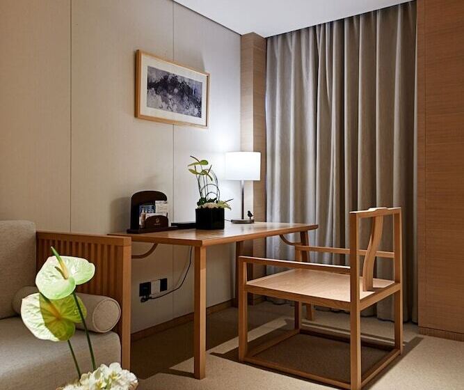 New Century Kylie Hotel Ningbo