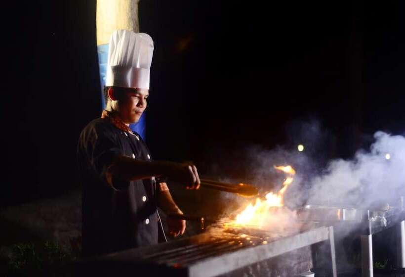 فندق Parai Beach Resort & Spa