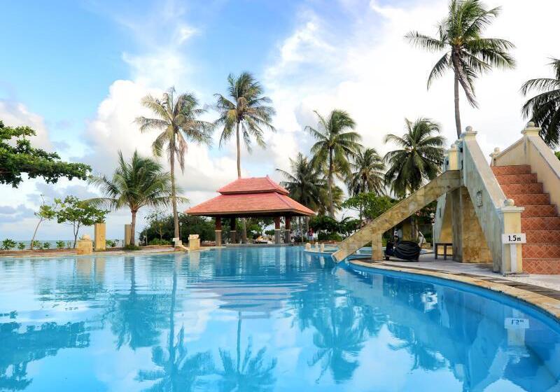 فندق Parai Beach Resort & Spa