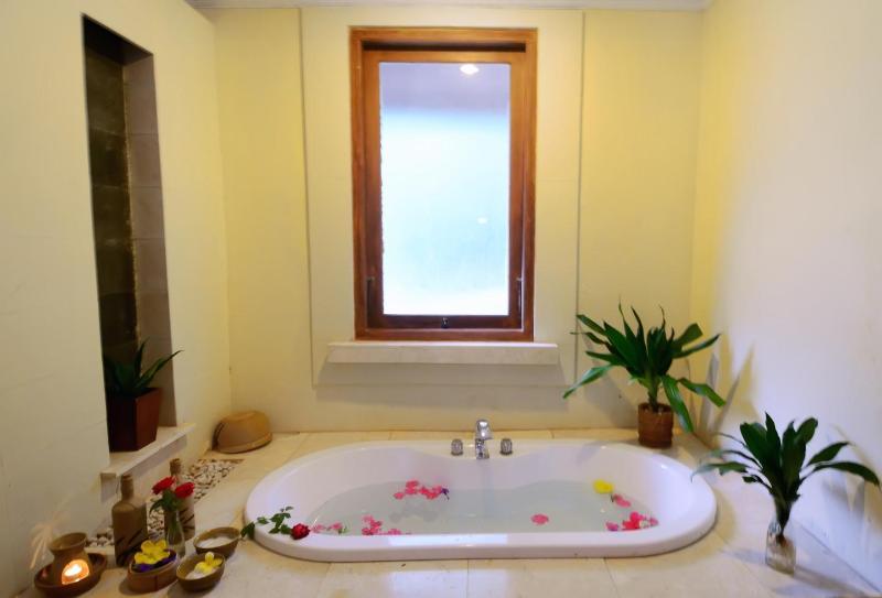 فندق Parai Beach Resort & Spa