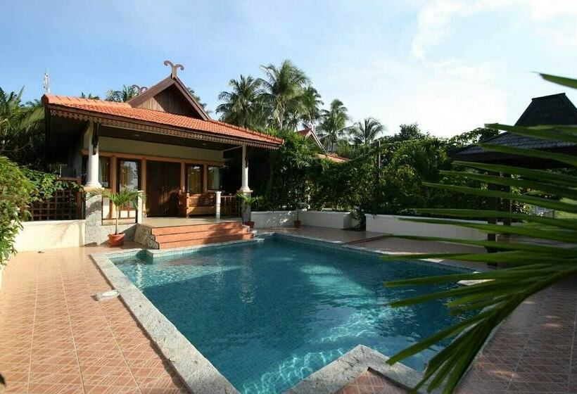 فندق Parai Beach Resort & Spa