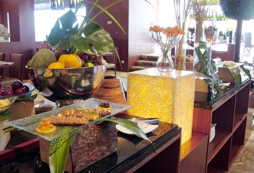 هتل Park Plaza Beijing Wangfujing