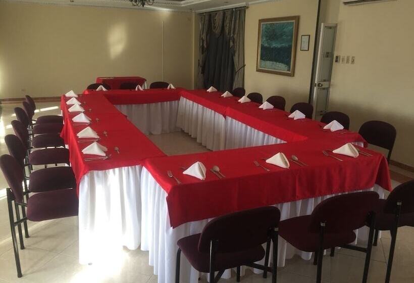 호텔 Plaza Versalles