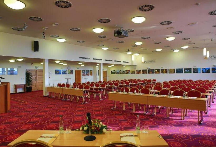 Primavera Hotel & Congress Centre