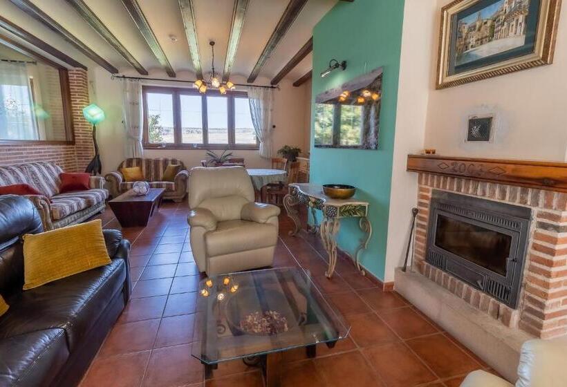 هتل Puerta Sepúlveda