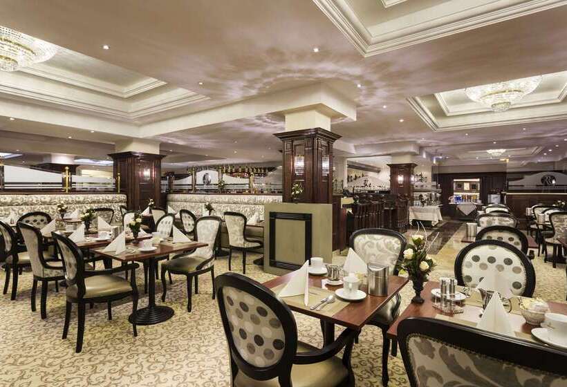 Ramada Hotel & Suites By Wyndham Bucharest North