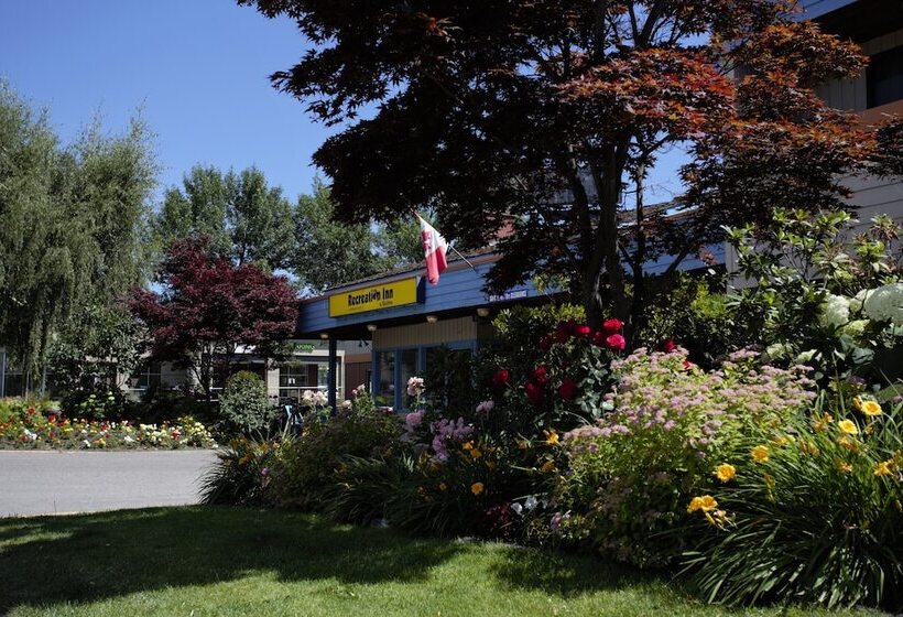 ホテル Recreation Inn And Suites