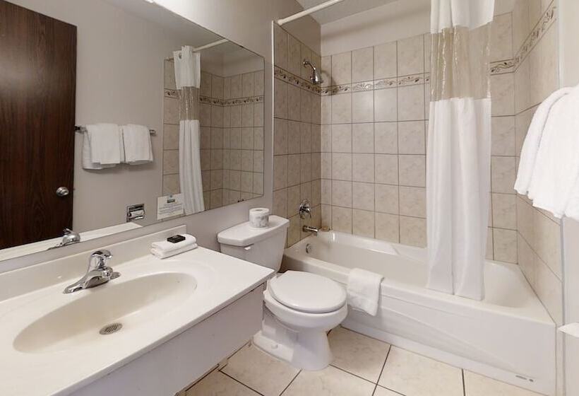 ホテル Recreation Inn And Suites