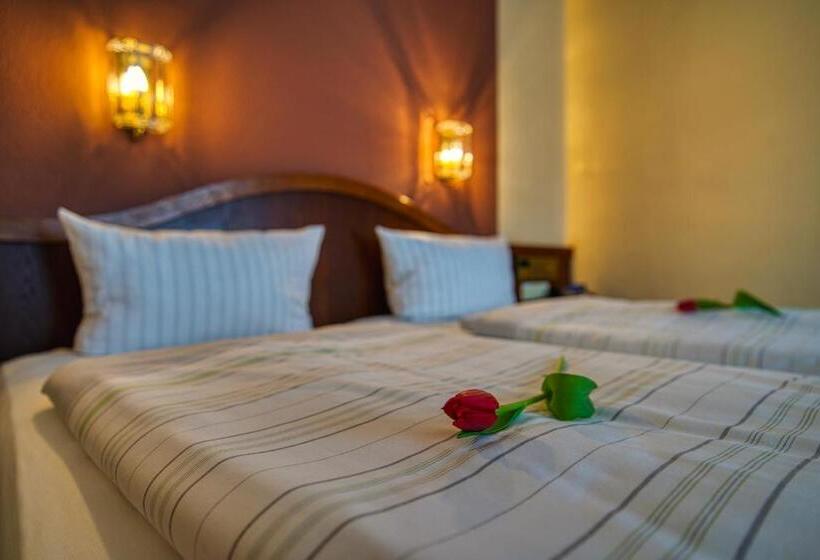 ホテル Reichels Park