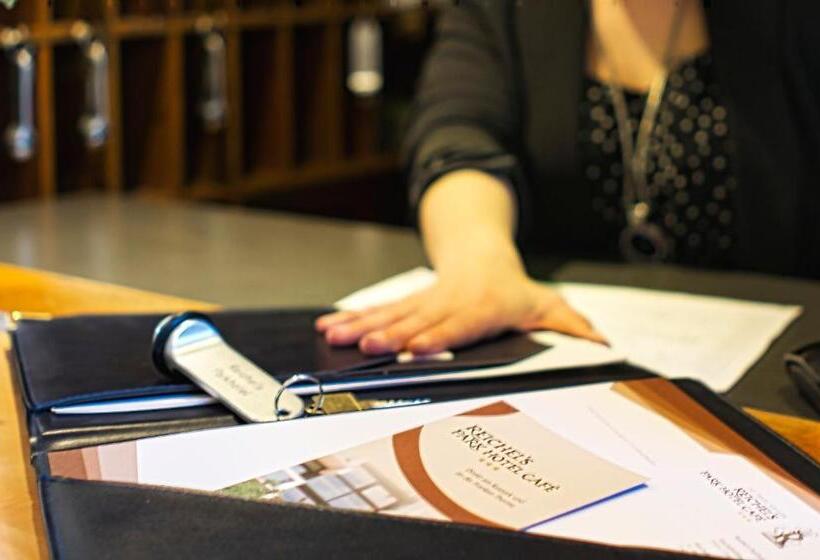 ホテル Reichels Park