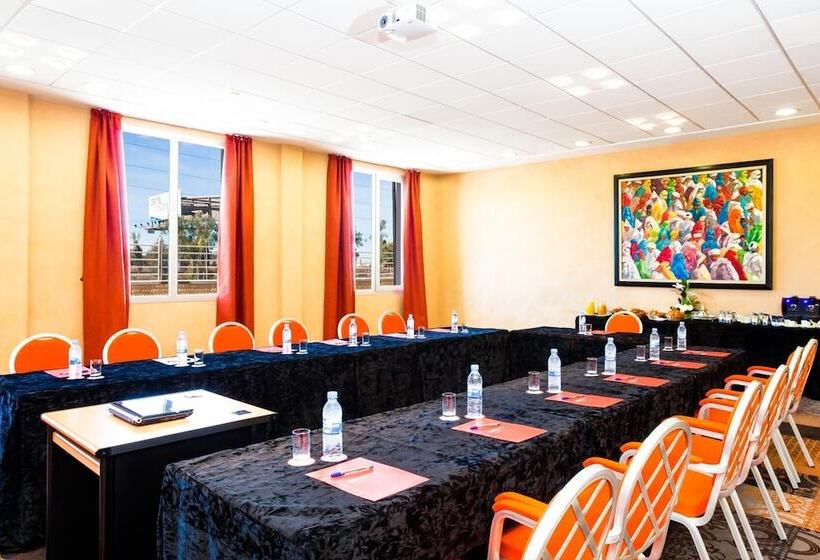 Relax Hotel Airport Nouasseur