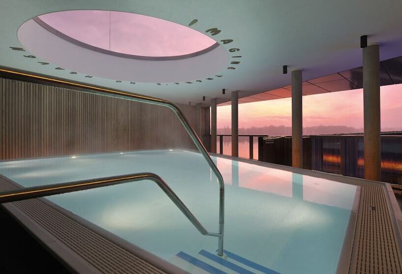 Отель Resort Mark Brandenburg & Fontane Therme