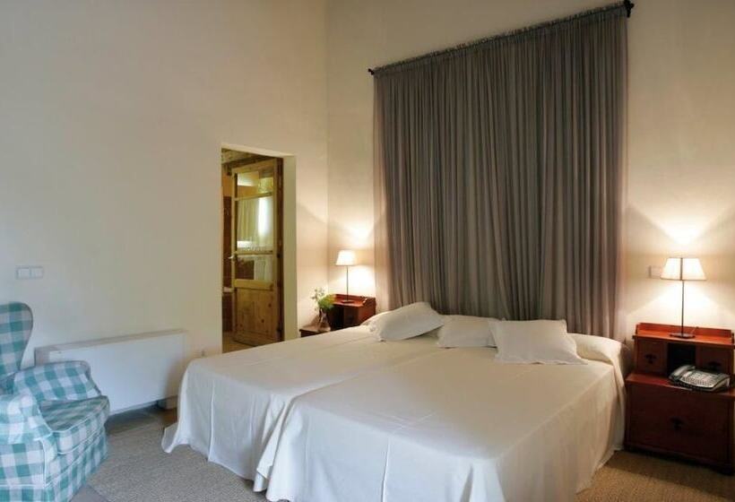 Сельский отель Pula Golf Resort