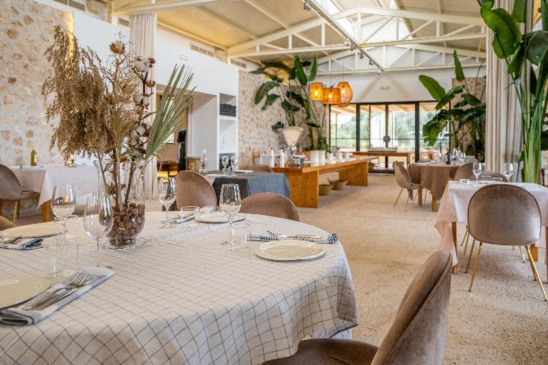 Сельский отель Pula Golf Resort