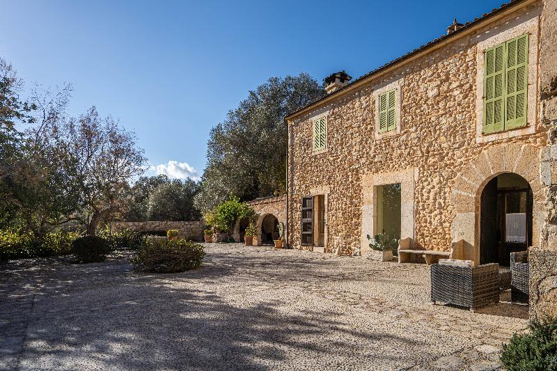 Сельский отель Pula Golf Resort