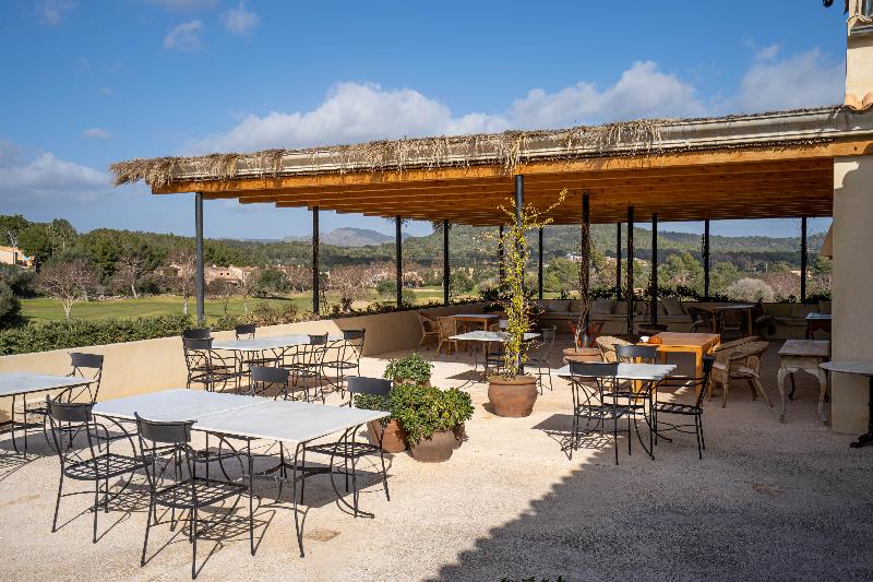 Сельский отель Pula Golf Resort