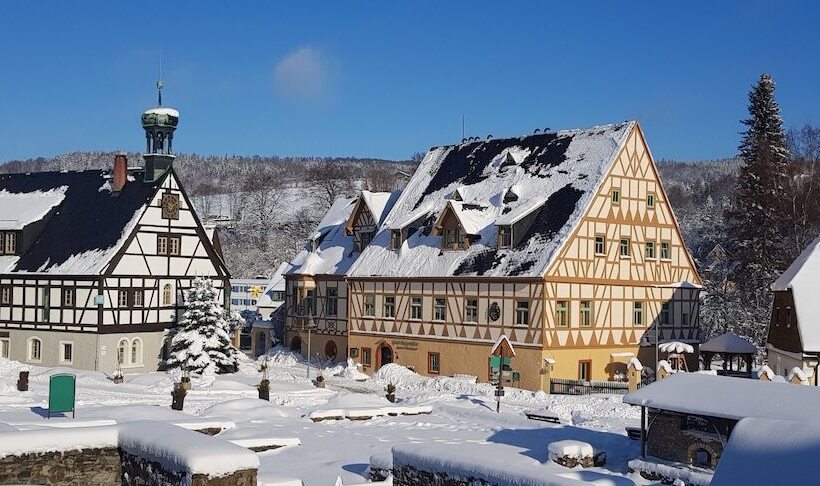 ホテル Saigerhutte