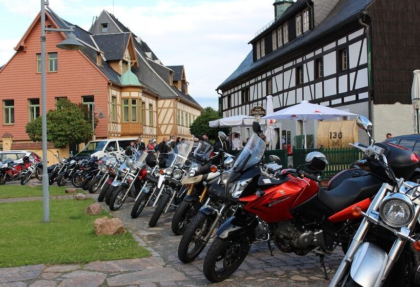 ホテル Saigerhutte