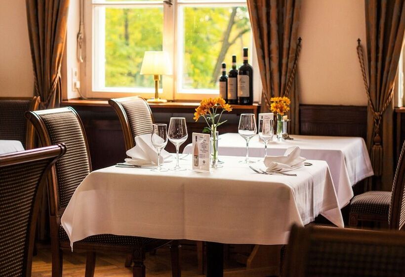 호텔 Schloss Burgellern